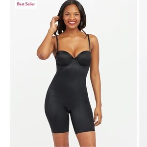 🖤 NWT SPANX Suit Your Fancy Cupped Strapless Mid Thigh Bodysuit - Shapewear 🖤